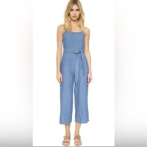Madewell Muralist Crop Chambray Jumpsuit Size 4
Cotton/linen blend
